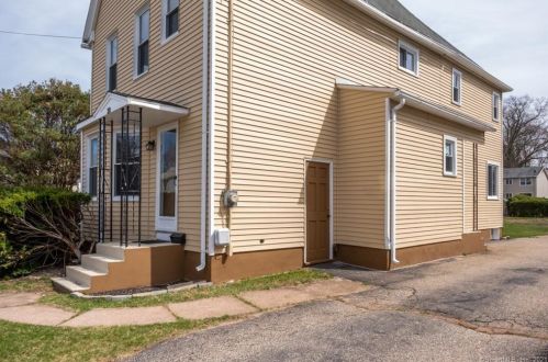 20 Ashworth St, Manchester CT  06040-5515 exterior