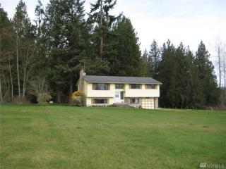 5707 284th St, Camano Island, WA 98292-6424