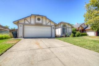 6352 Lochinvar Way, Sacramento, CA 95823-5668