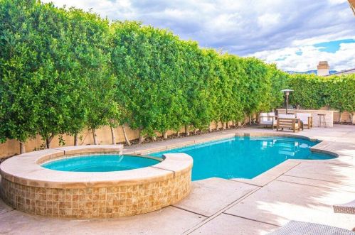 79 Calle Manzanita, Rancho Mirage CA  92270-4140 exterior