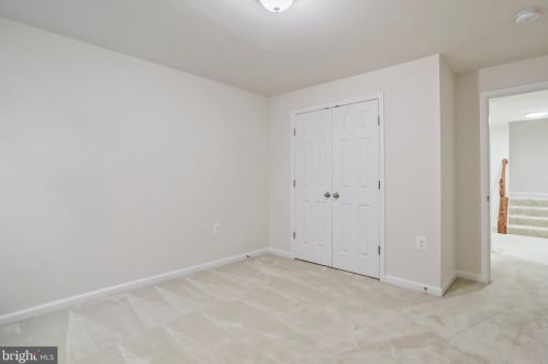 445 Lord Fairfax St, Charles Town WV  25414-2603 exterior