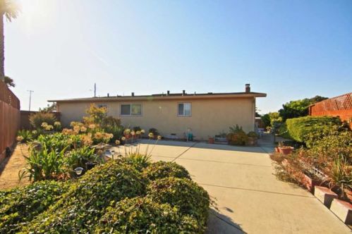 465 Forest Cir, Marina, CA 93933-3409