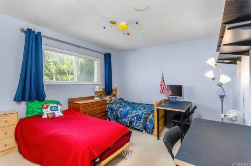 2422 Chapman St, Lomita CA  90717-2311 exterior