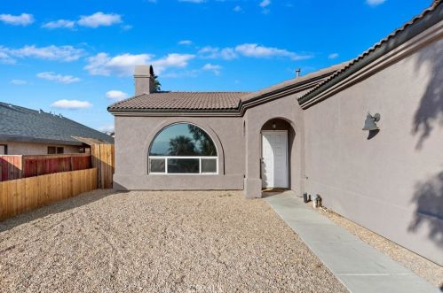 66680 3rd St, Desert Hot Springs CA  92240-3718 exterior