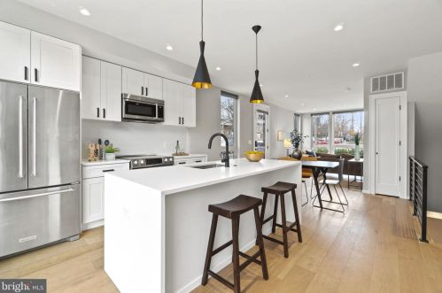 1201 Kearny St, Washington, DC 20017-4022