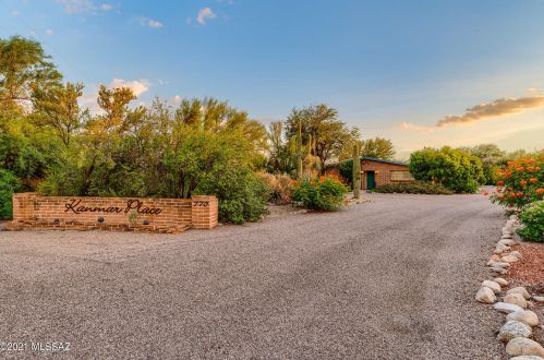 770 Kanmar Pl, Tucson, AZ 85704-3802