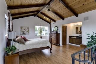 929 Iris Ave, Sunnyvale, CA 94086-8628