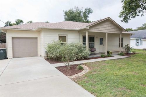13 Sullivan Rd, Pensacola, FL 32507-3546