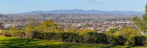 4320 Spoon Bill Way, Oceanside CA  92057-7508 exterior