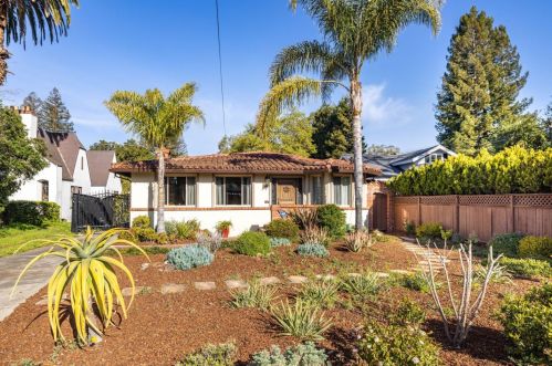 150 Finger Ave, Redwood City, CA 94062-1730