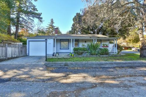 5933 Valley Dr, Lompico, CA 95018-9254