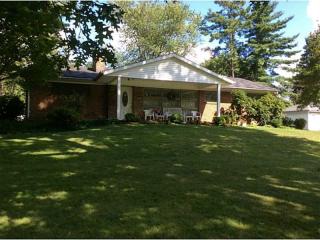 860 Lillian Dr, Hermitage, PA 16148-1527