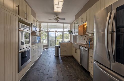 9612 Bellechase Rd, Granbury, TX 76049-4435