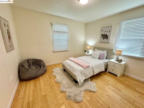 1100 72nd Ave, Oakland, CA 94621-3243