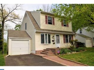 746 Maple Ave, Ardsley, PA 19038-2614