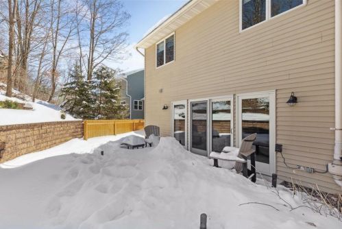 1119 Sommers St, Hudson WI  54016-2360 exterior