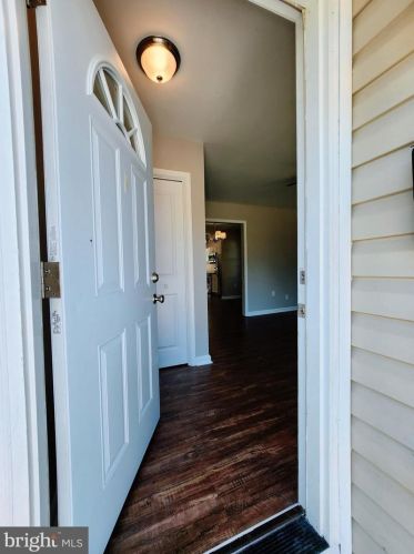 525 Center St, Laurel DE  19956-1331 exterior