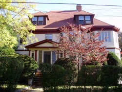 6 Aberdeen St, Newton, MA 02461-1802