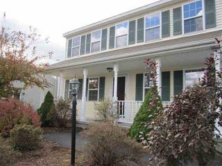 3 Finch Ct, Defreestville, NY 12144-8410