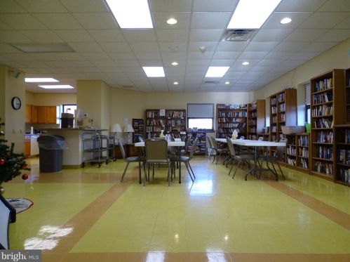 131 Furlong Way, Red Lion PA 17356-8776 exterior