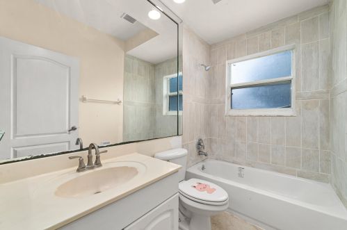 14387 Temple Blvd, Town Of Loxahatchee Groves FL  33470-5222 exterior