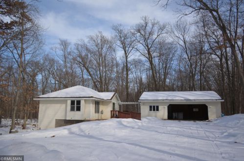 312 236th St, East Farmington, WI 54020-5944
