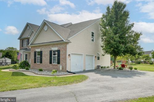 8 Coquina Ct, Blackbird DE  19734-2000 exterior