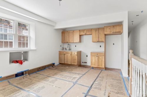 557 Logan Ave, Bronx NY  10465-2509 exterior