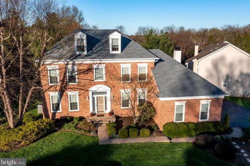 1100 Greystone Rd, Prospectville, PA 19002-1856