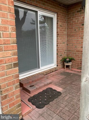 3071 Harbour Dr, Palmyra NJ  08065-2124 exterior