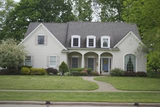 355 High Point Dr, Wadsworth, OH 44281-2337