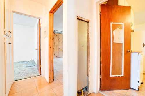 5251 Fostoria St, Bell CA 90201-6231 exterior