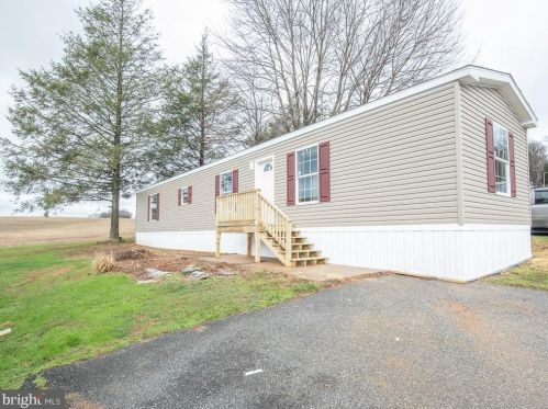 4 Ashton Dr, Smithville, PA 17560-9720