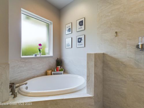 950 Yearling Trl, Sebastian FL  32958 exterior