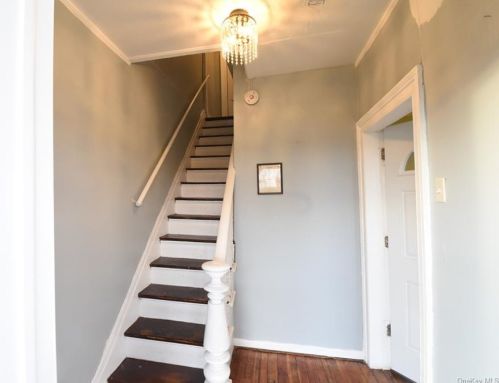 79 Main St, Port Jervis NY  12771-2111 exterior