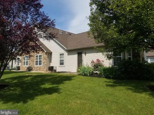 40 Hillview Ct, Charnita, PA 17320-8597