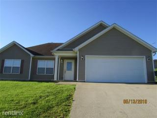 100 Derbyshire Ct, Radcliff KY  40160-8606 exterior