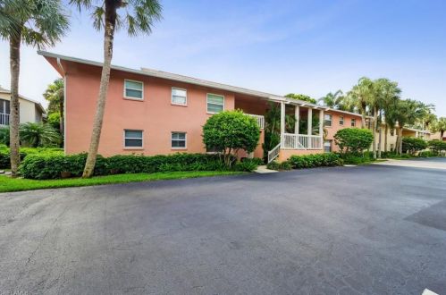 3200 Binnacle Dr, Naples FL  34103-4170 exterior