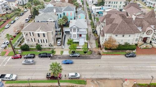 313 14, Galveston TX 77550-8226 exterior