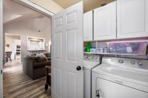 1407 Brittany Ln, Midlothian TX  76063-4062 exterior