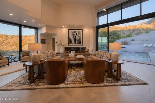 2116 Buck Rdg Pl, Tucson AZ exterior