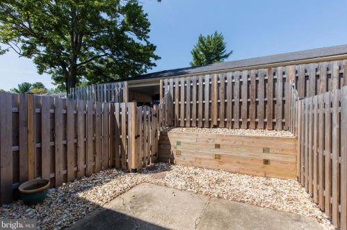 144 Wellington Ter, Lansdale PA  19446-4960 exterior