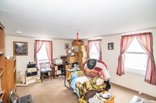 23 Bowers St, Nashua NH  03060-3904 exterior