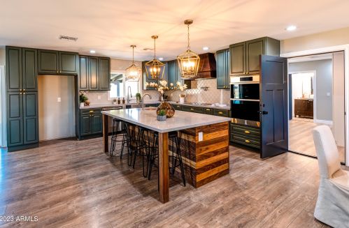 3626 Wescott Dr, Glendale AZ  85308-2332 exterior