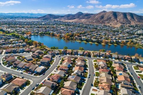 29514 Moorings Ct, Menifee, CA 92585-9065