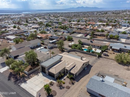 3745 Monterey Dr, Lake Havasu City AZ  86406-8819 exterior