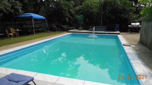 37 Town St, Norwich CT  06360-2323 exterior