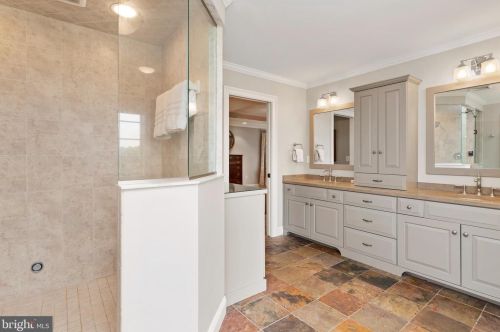 644 Southridge Dr, Navy Sup Dpt PA  17055-6025 exterior