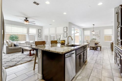 2994 Beatty Dr, Folsom CA  95762-7000 exterior