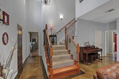 707 Main St, Waxahachie TX  75165-3239 exterior